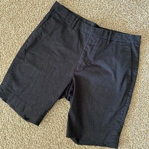 Uniqlo Black Subtle Dot Flat-Front Shorts